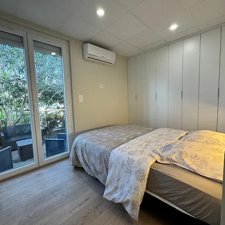 Apartment Situe A 200m De La