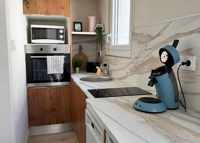 Situe A 200m De La 아파트 *